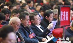 市人大代表聽取政府工作報(bào)告