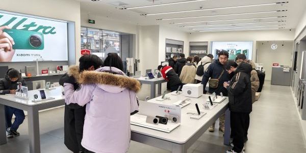 智能眼鏡首入補(bǔ)貼 新一輪“以舊換新”精準(zhǔn)助力消費(fèi)升溫