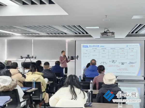 01477a0f7f83233016842b6f58e6bdd0f7.jpg@e2pgtlaJFI95GohAMJBJs6j0K_uHlrRlXCqbVuwoXwQ@rs_fill_720_0@g_sm@q_75@