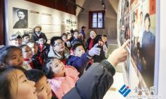 館校攜手啟研學 追賢筑夢潤童心