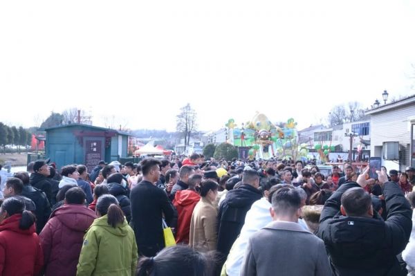 鎮(zhèn)江年味拉滿，文旅火熱出圈34