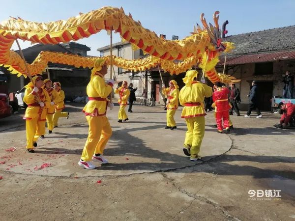 非遺民俗鬧騰千年古鎮(zhèn)1