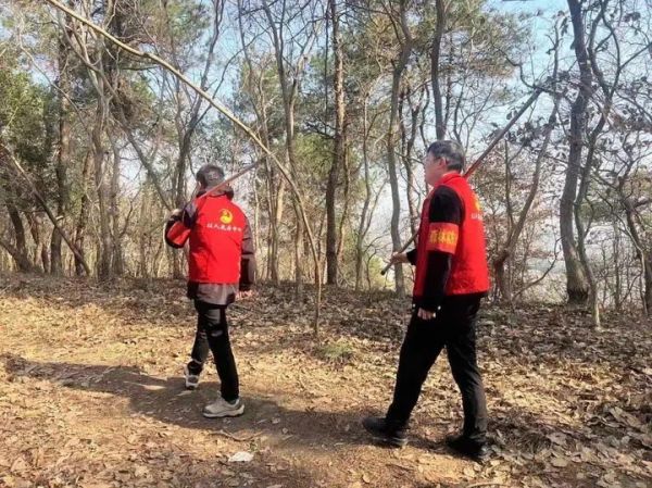 值守一線踐初心 森林防火守安寧