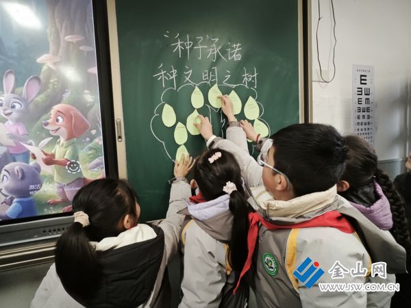 0107fe0376787eeb9b5df5e5563de458