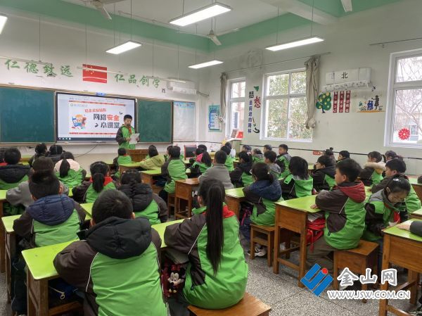 AA01855A30B27015817055F8348D82A7