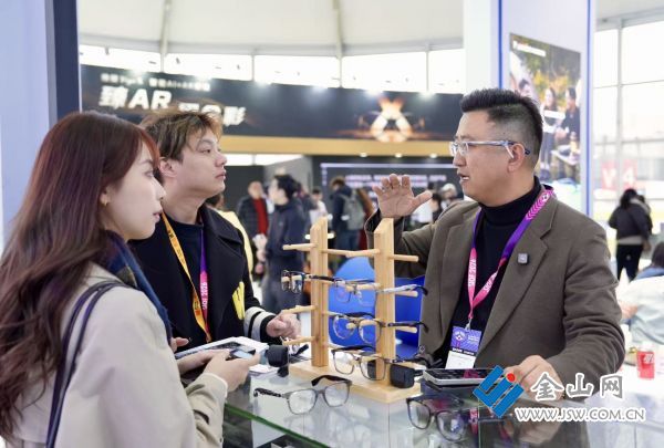 3e18127e663f4873a30666ac817951ca