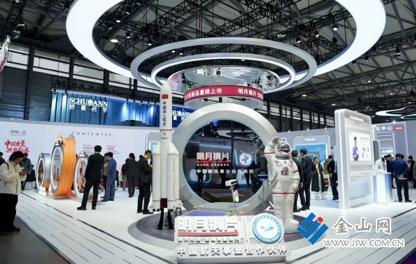 20a99f2a6af94d33981fd512621bcff9