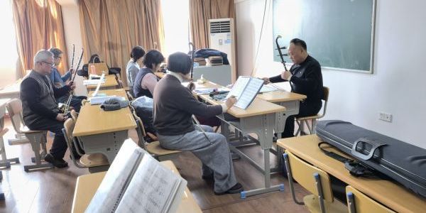 雙軌并行惠民生 文化服務(wù)不打烊