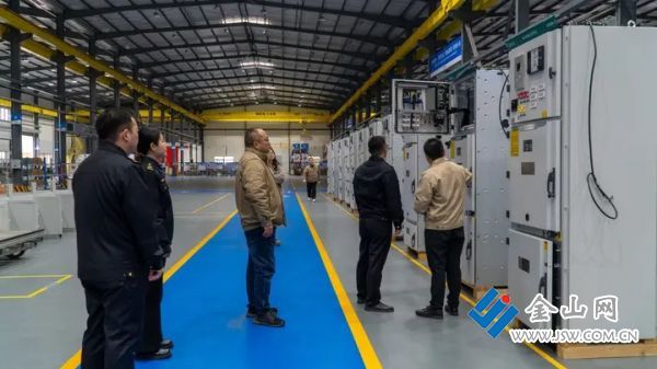 010ea8e838f6c5f32471679b0a5047ffc0.jpg@nnuQcoUDsaasFol83yUnuCZZj5v8808wGmiJLhVceoQ@rs_fill_720_0@g_sm@q_75@