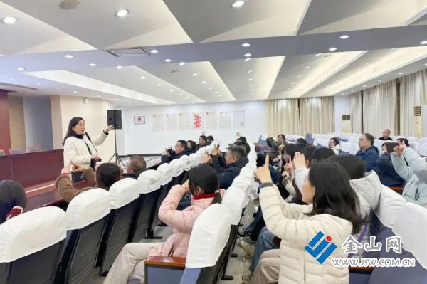 8042149469e54e45968101b20b2d4a48