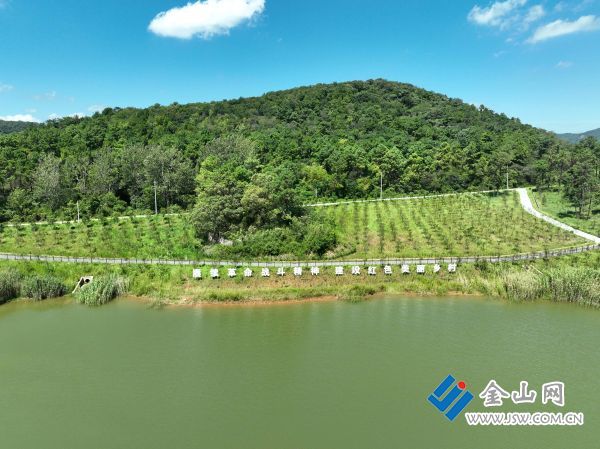 7bebc2158019459da6d187dc40c932ce