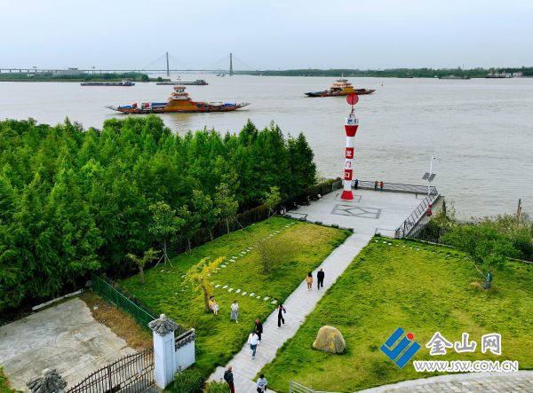 af74b8c5746c4073929322debf85d629