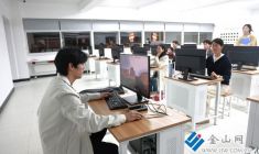 工會(huì)首開(kāi)電競(jìng)班 職工樂(lè)享“指尖競(jìng)技”