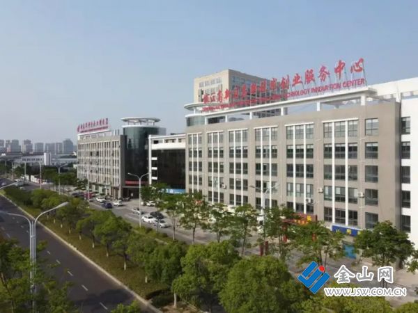 96eab8cb85e448a09129a2c163544c18