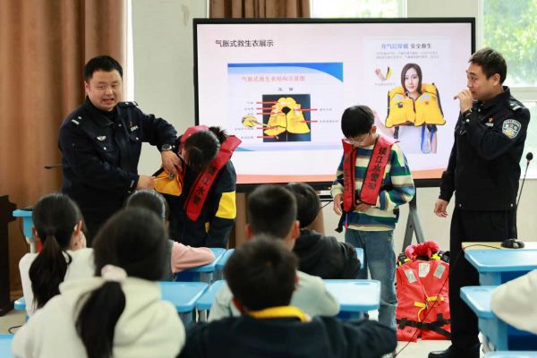 mmexport1776934679722