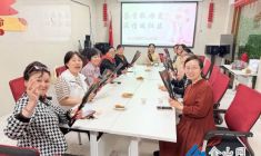  茶香敬母愛 溫情暖社區(qū)