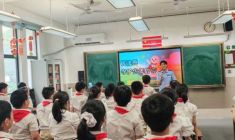 典潤(rùn)童心護(hù)成長(zhǎng) 法治宣講進(jìn)校園