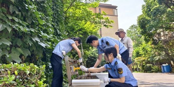 老旧座椅 “换新颜”